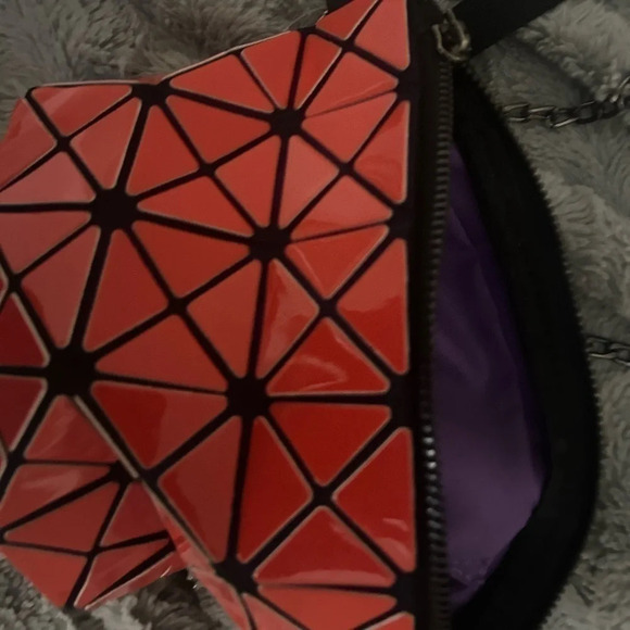 Geodesic purse used  once- very cool, it’s made of plastic and cotton - Picture 4 of 5